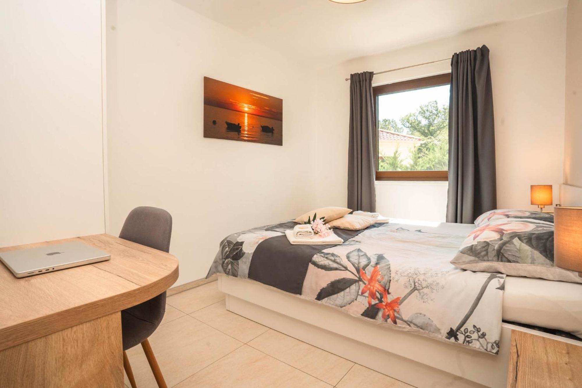 Vsg Resort - Apartments 200M From Beach, Pool, Sauna & Jacuzzi