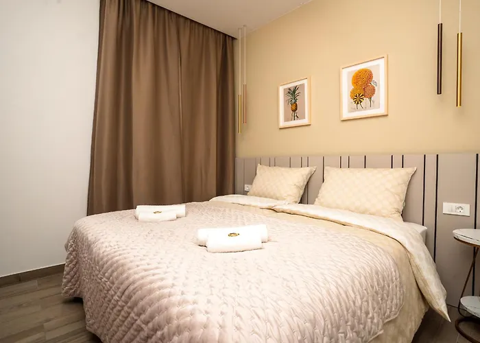 Vsg Resort - Relaxing Apartments, 200M From The Sea, With Pool, Sauna & Jacuzzi