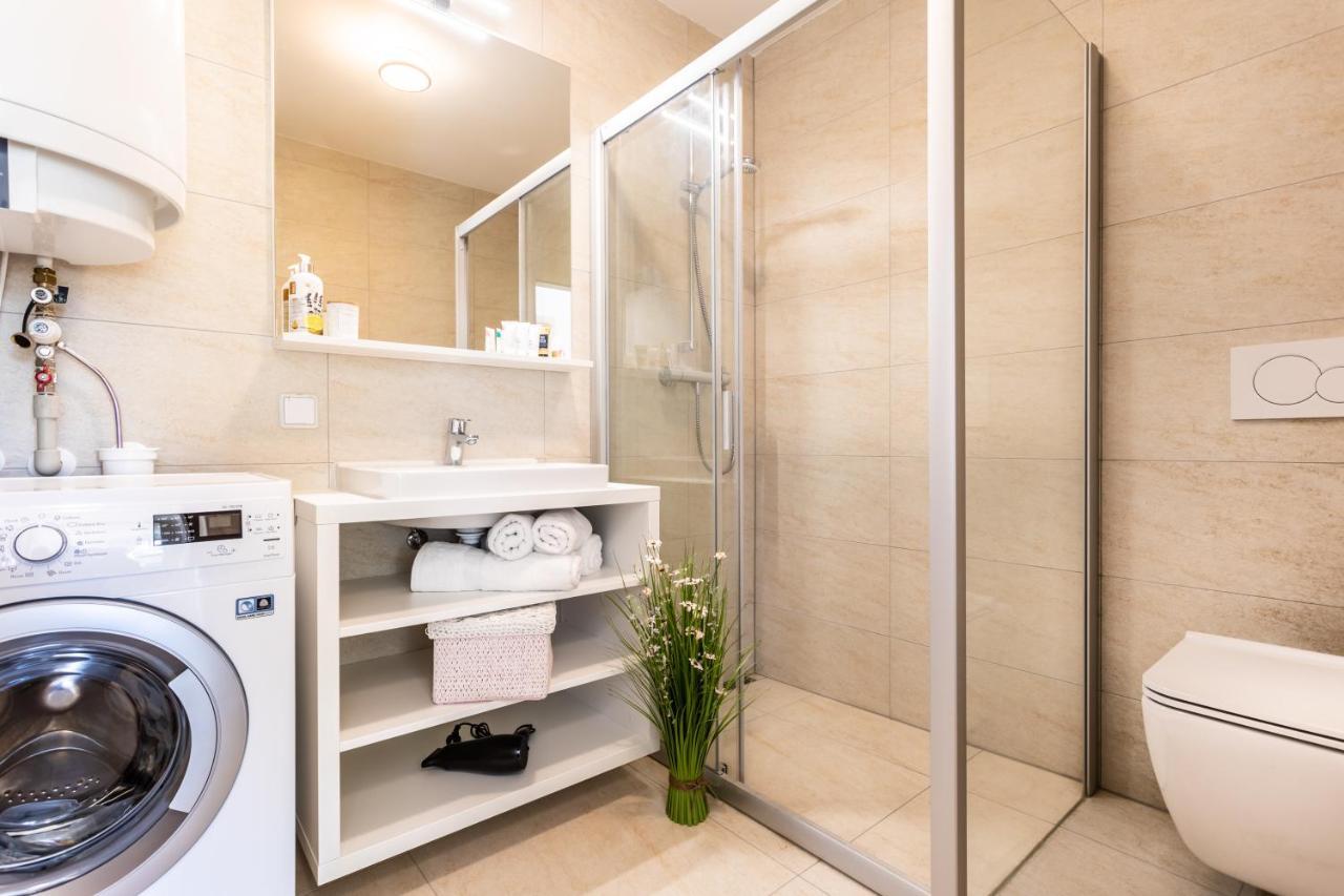 Apartman Vsg - Relaxing Apartments, 200m From The Sea, With Pool, Sauna & Jacuzzi Klimno