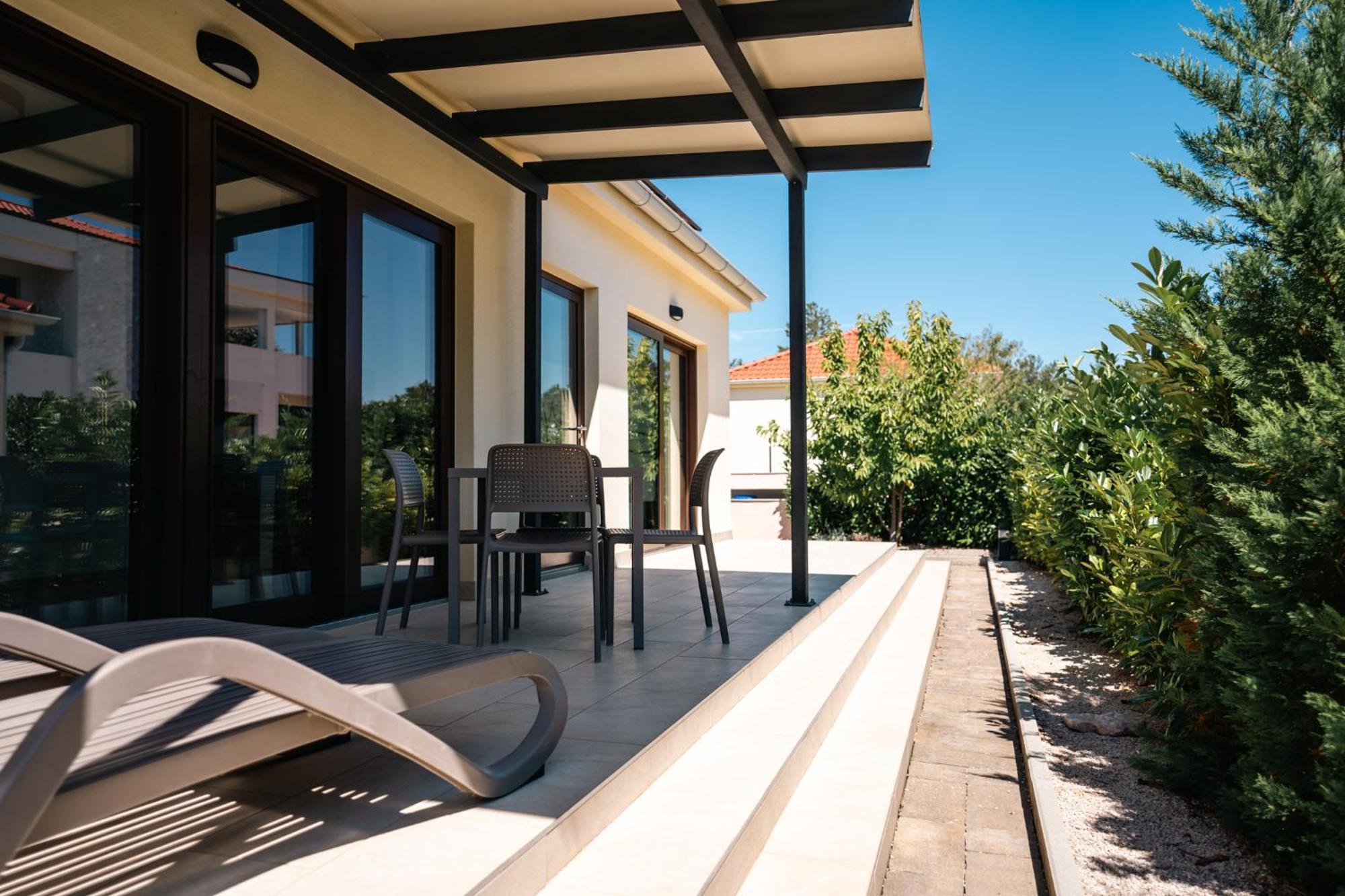 Vsg - Relaxing Apartments, 200m From The Sea, With Pool, Sauna & Jacuzzi Klimno