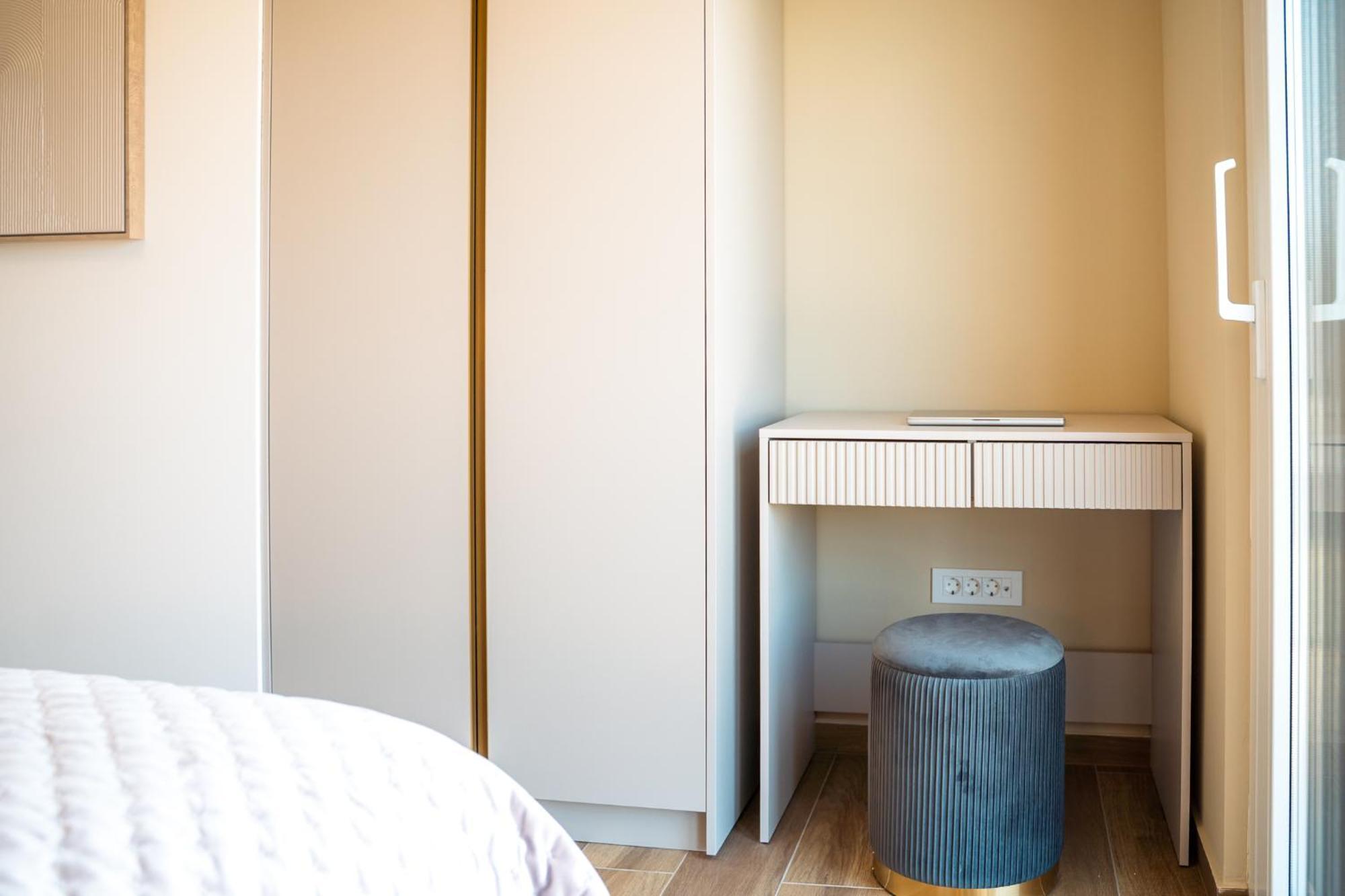 Vsg - Relaxing Apartments, 200m From The Sea, With Pool, Sauna & Jacuzzi Apartman *