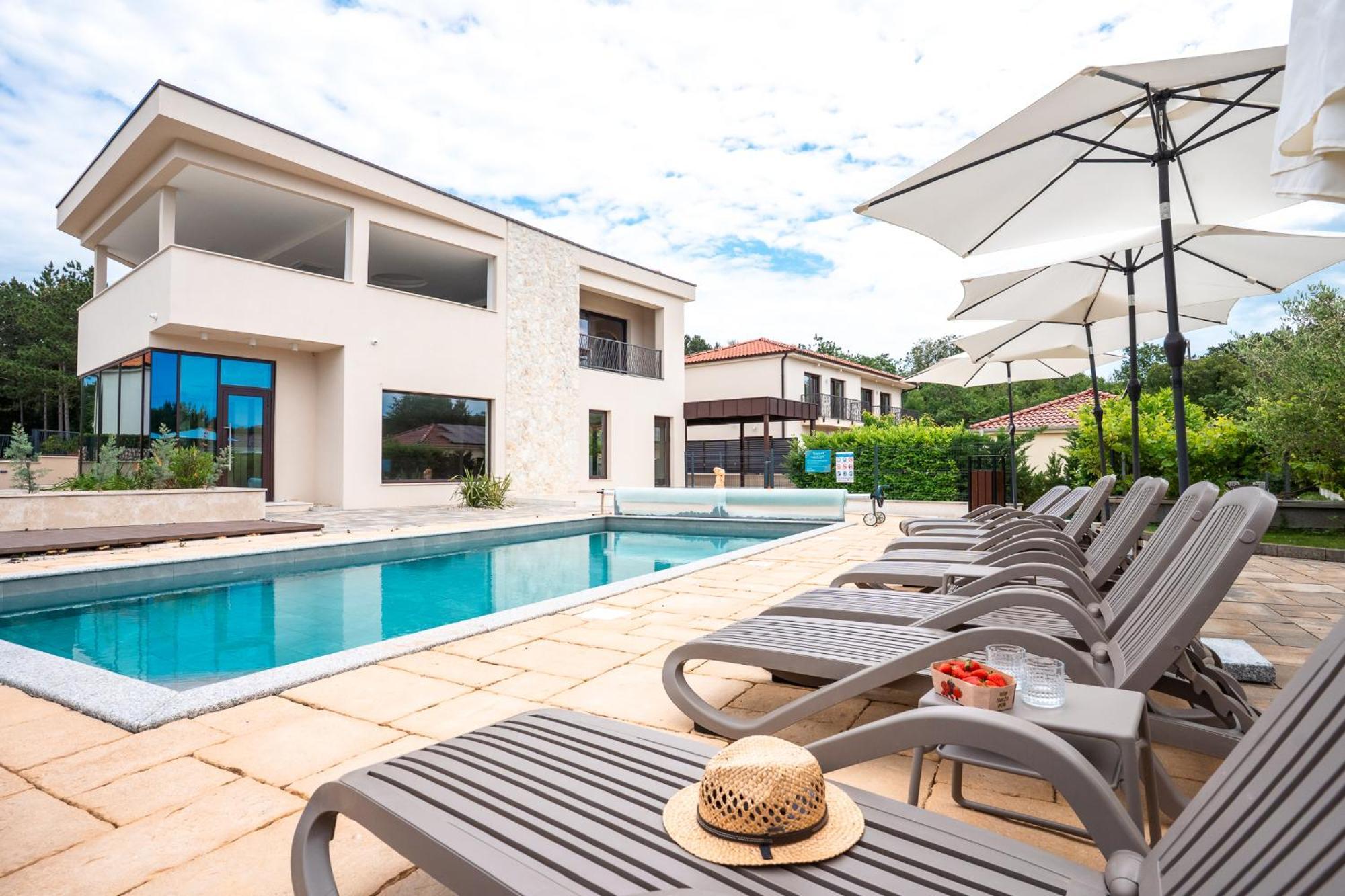 Vsg - Relaxing Apartments, 200m From The Sea, With Pool, Sauna & Jacuzzi Apartman Klimno